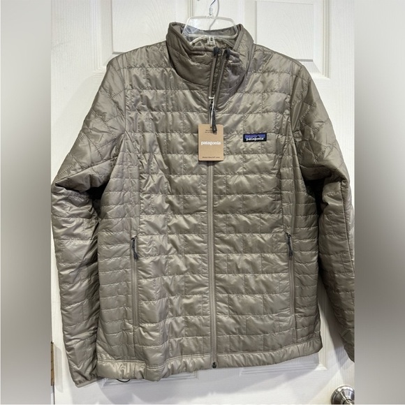 Patagonia Women’s Small Nano Puff Insulated Jacket Seabird Grey Puffy NWT - Picture 1 of 13